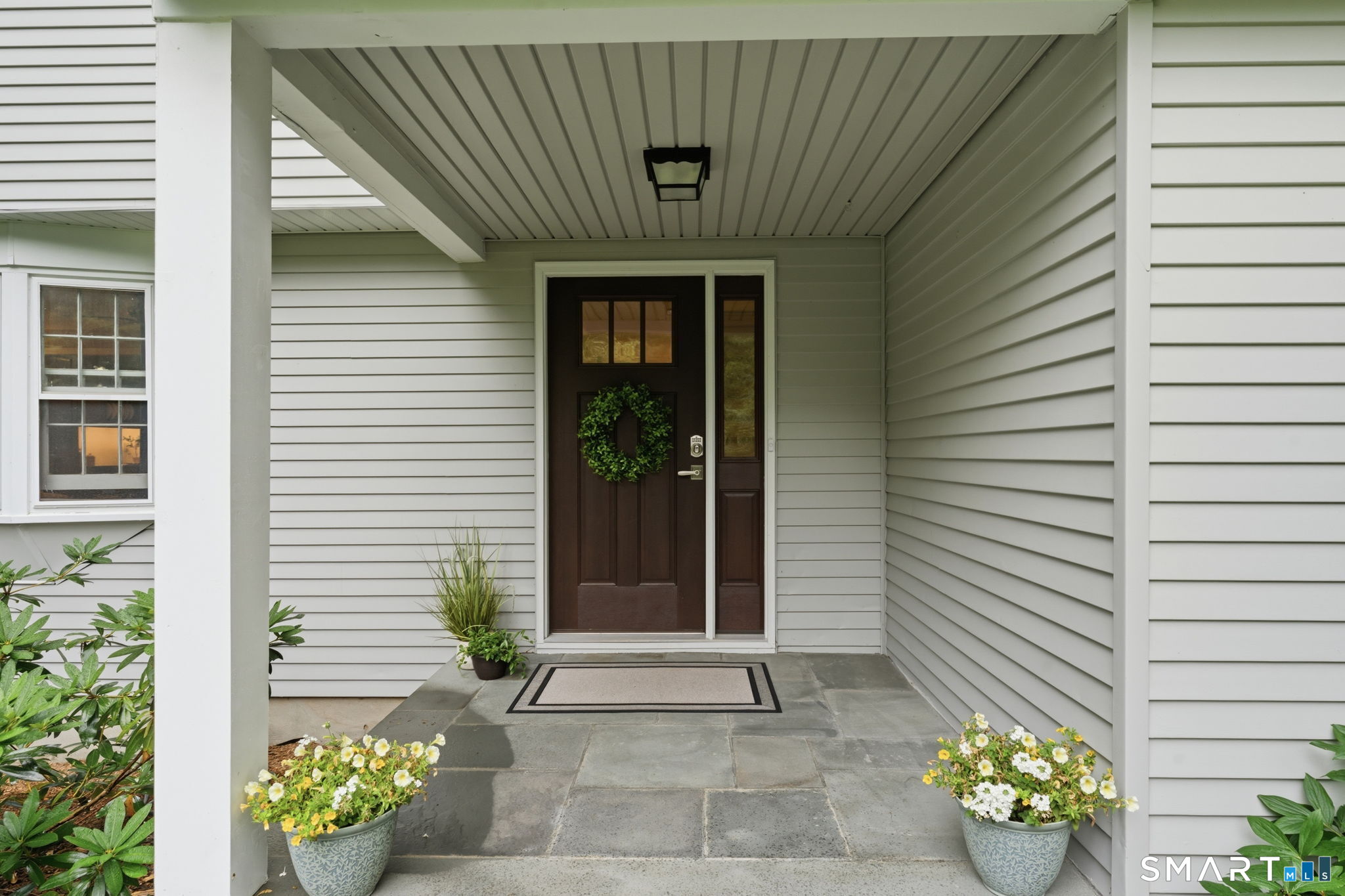 9 Banks Road Simsbury CT 06070