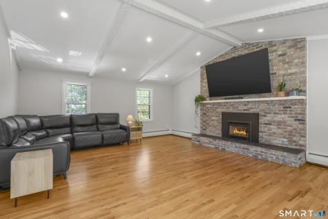 80 Westminster Drive West Hartford CT 06107