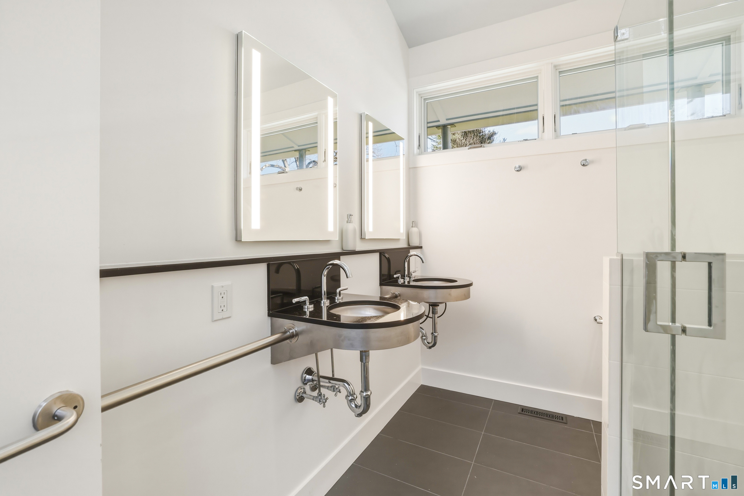 169 Mill Rock Road Hamden CT 06517