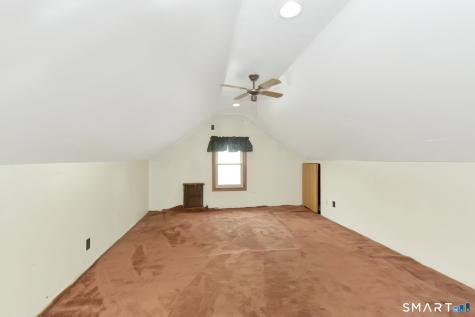 39 Gary Street Bridgeport CT 06610