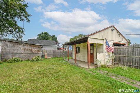39 Gary Street Bridgeport CT 06610