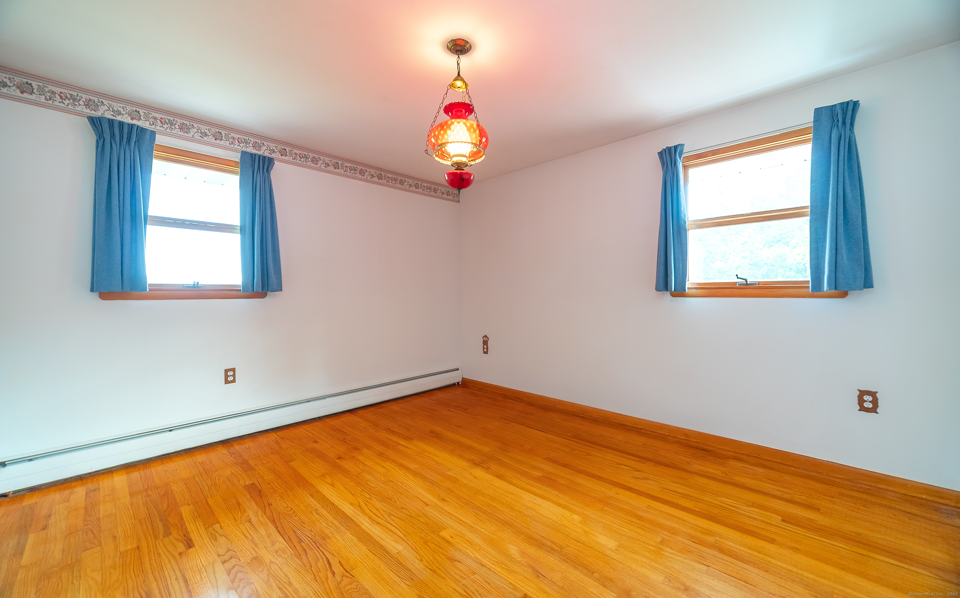 28 Cemetery Road Willington CT 06279