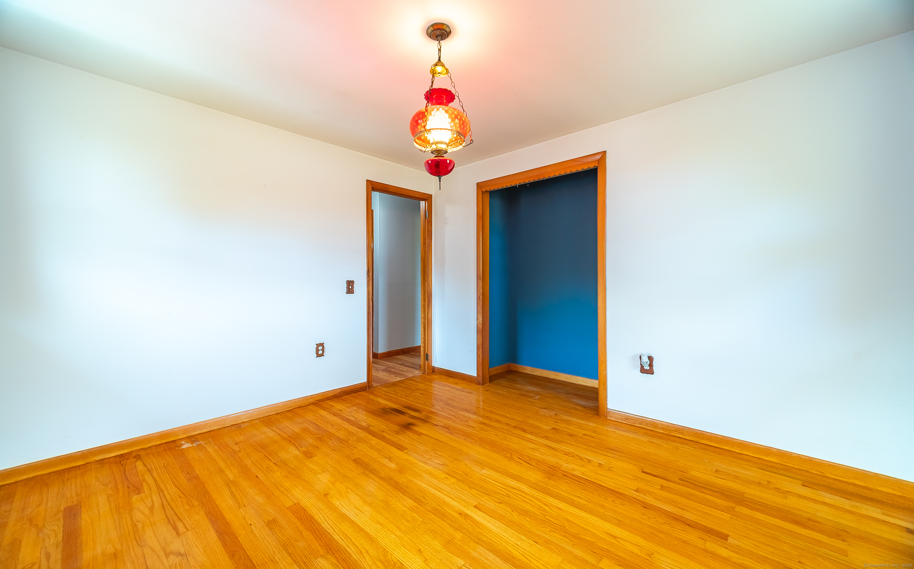 28 Cemetery Road Willington CT 06279