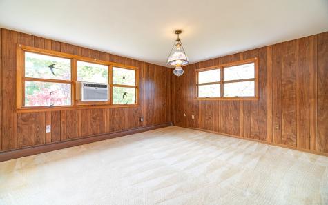 28 Cemetery Road Willington CT 06279