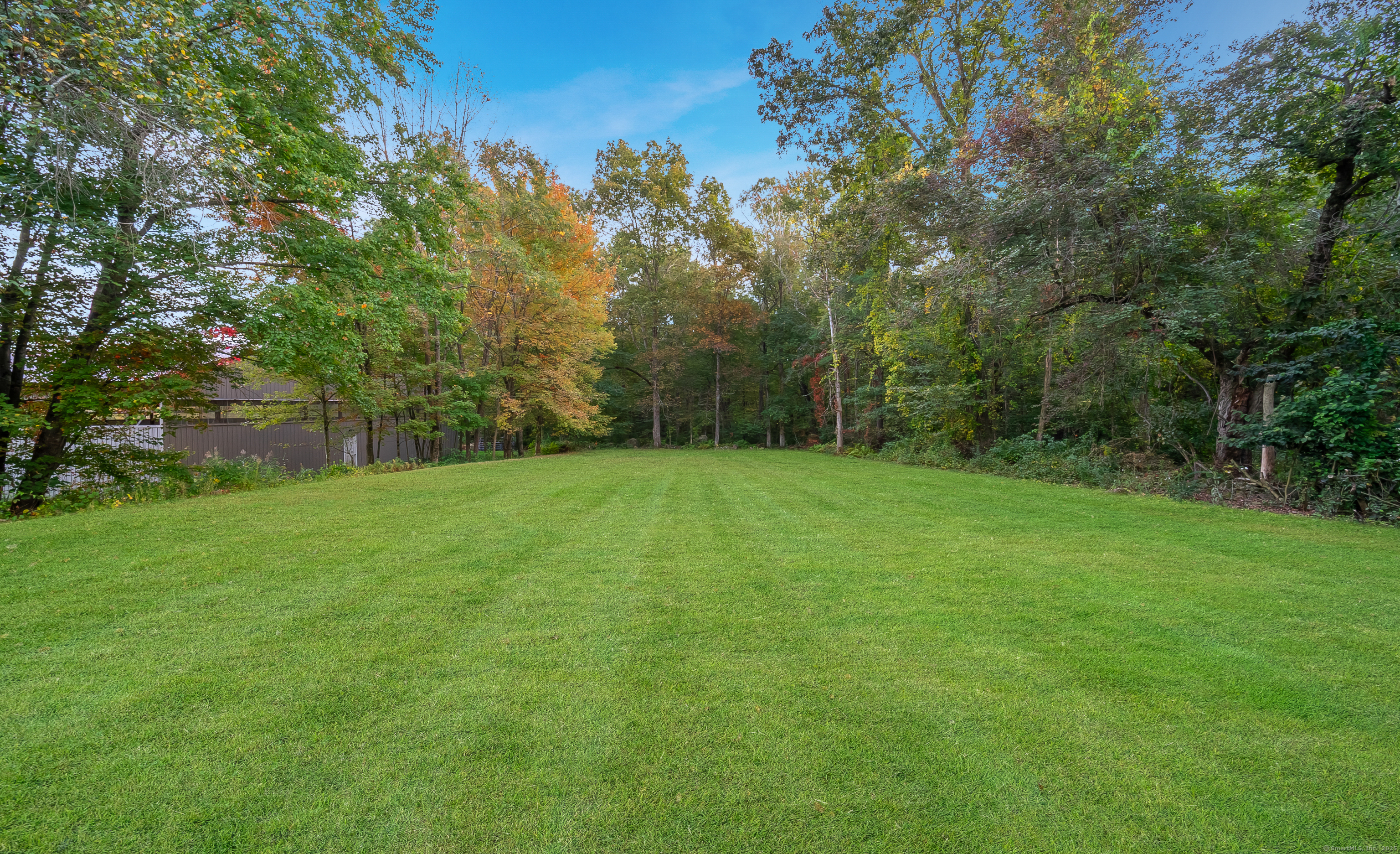 28 Cemetery Road Willington CT 06279