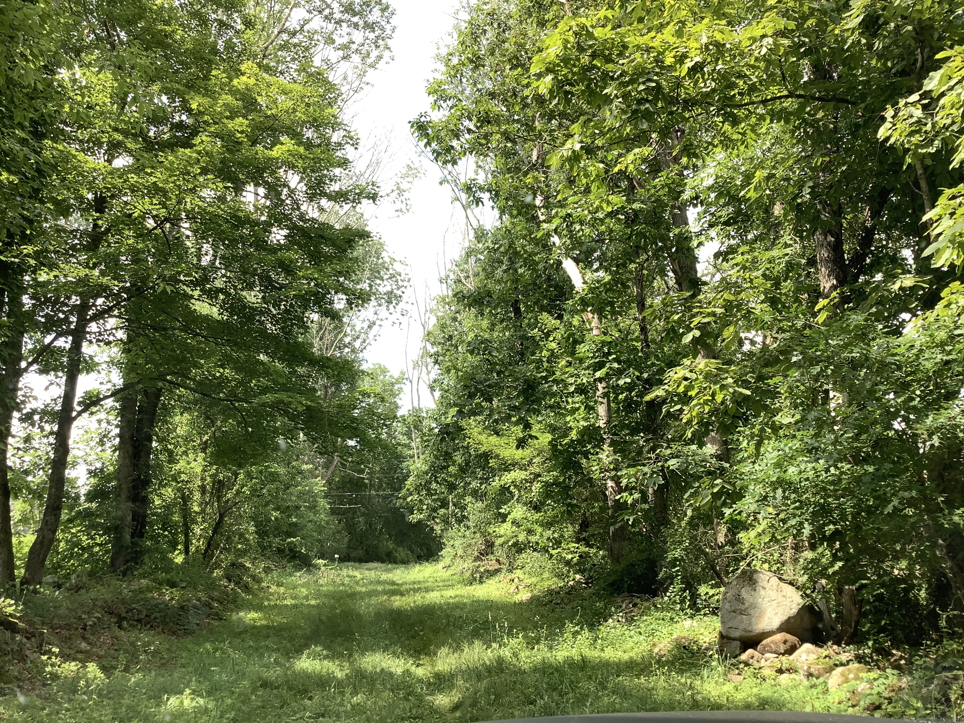 28 Cemetery Road Willington CT 06279