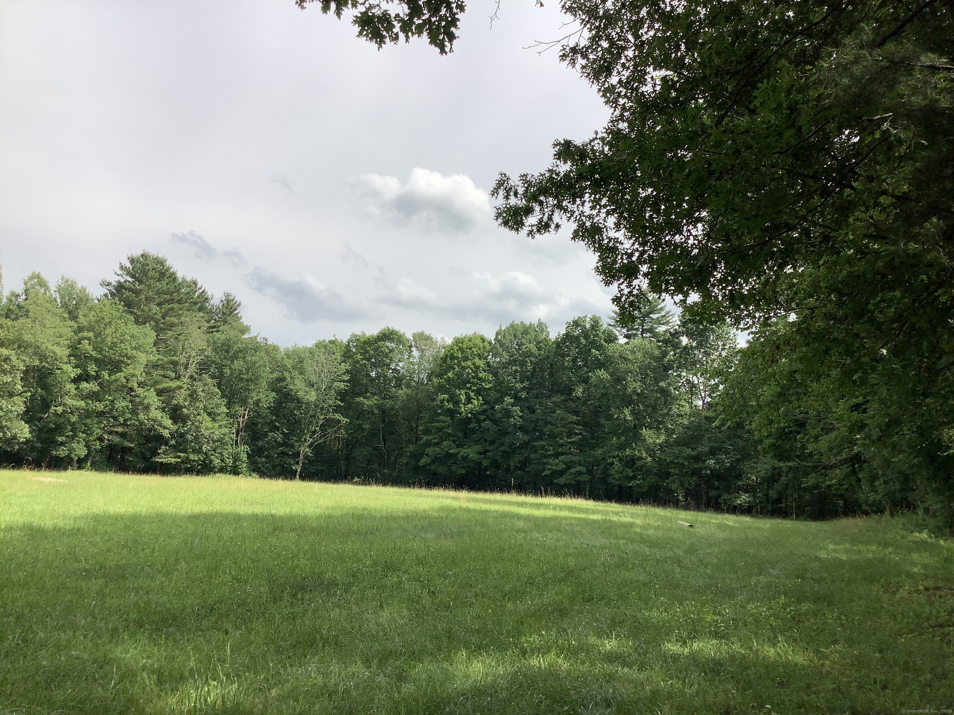 28 Cemetery Road Willington CT 06279