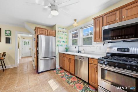 61 Robbins Road Berlin CT 06037
