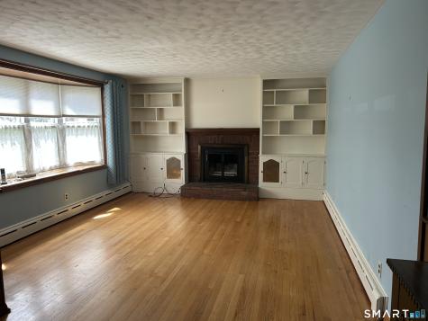 1 Hillcrest Road Enfield CT 06082