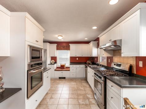 30 Lucy Street Hamden CT 06514