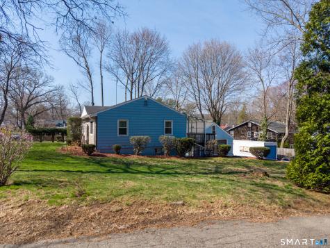 30 Lucy Street Hamden CT 06514