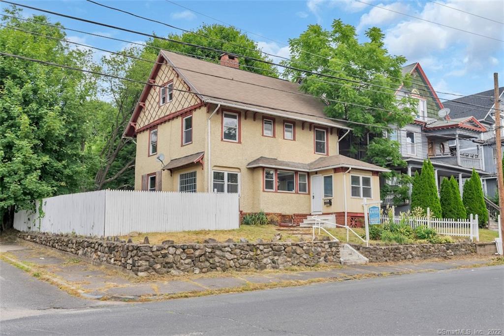 34 Woodlawn Terrace Waterbury CT 06710