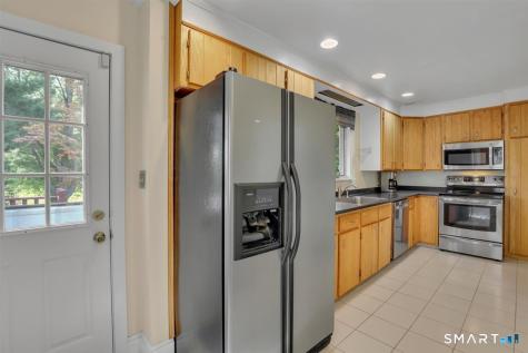 711 Ridge Road Middletown CT 06457