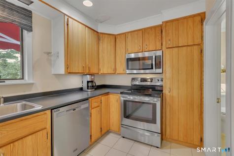 711 Ridge Road Middletown CT 06457