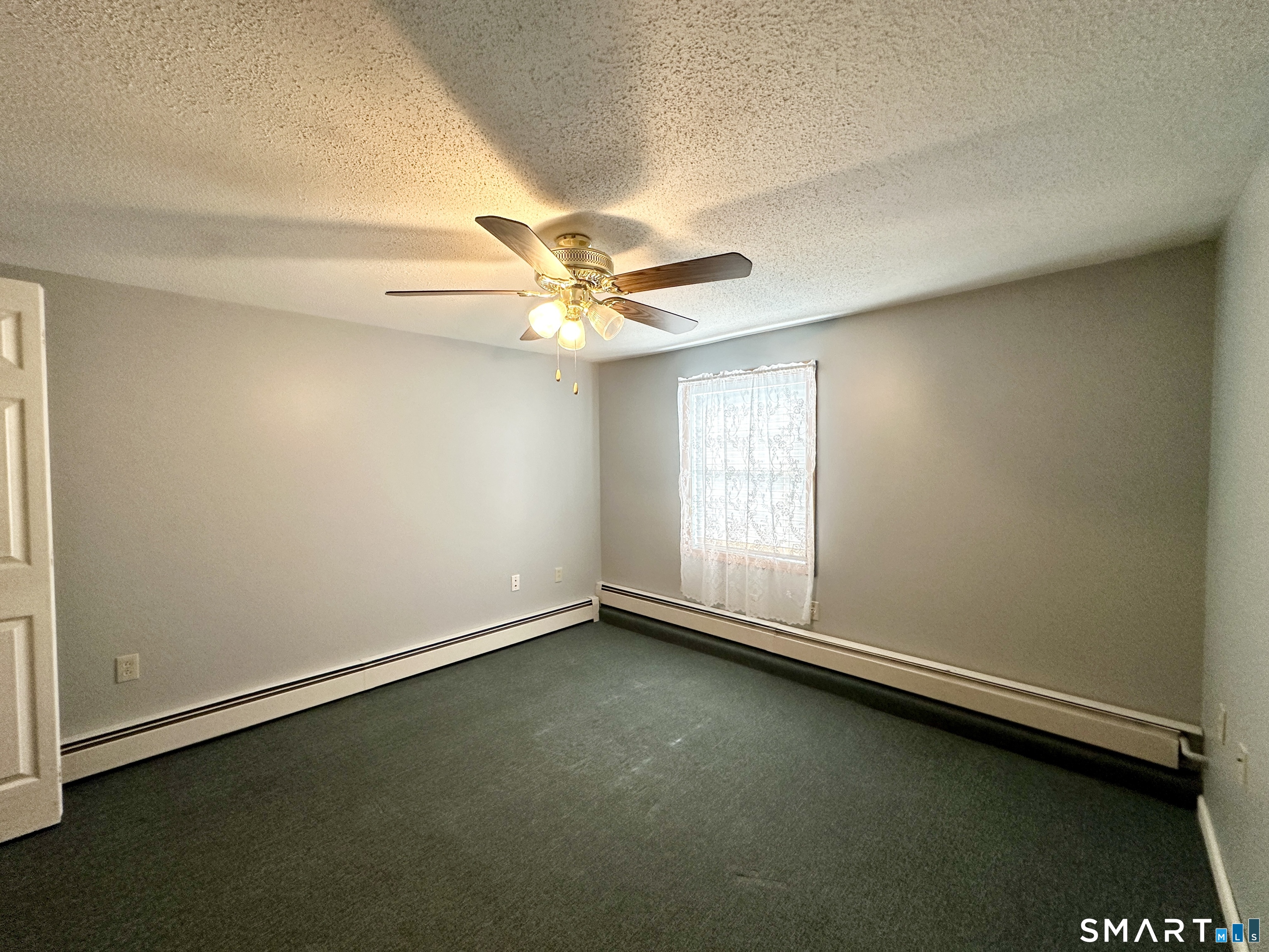 1 Edith Street Windsor Locks CT 06096