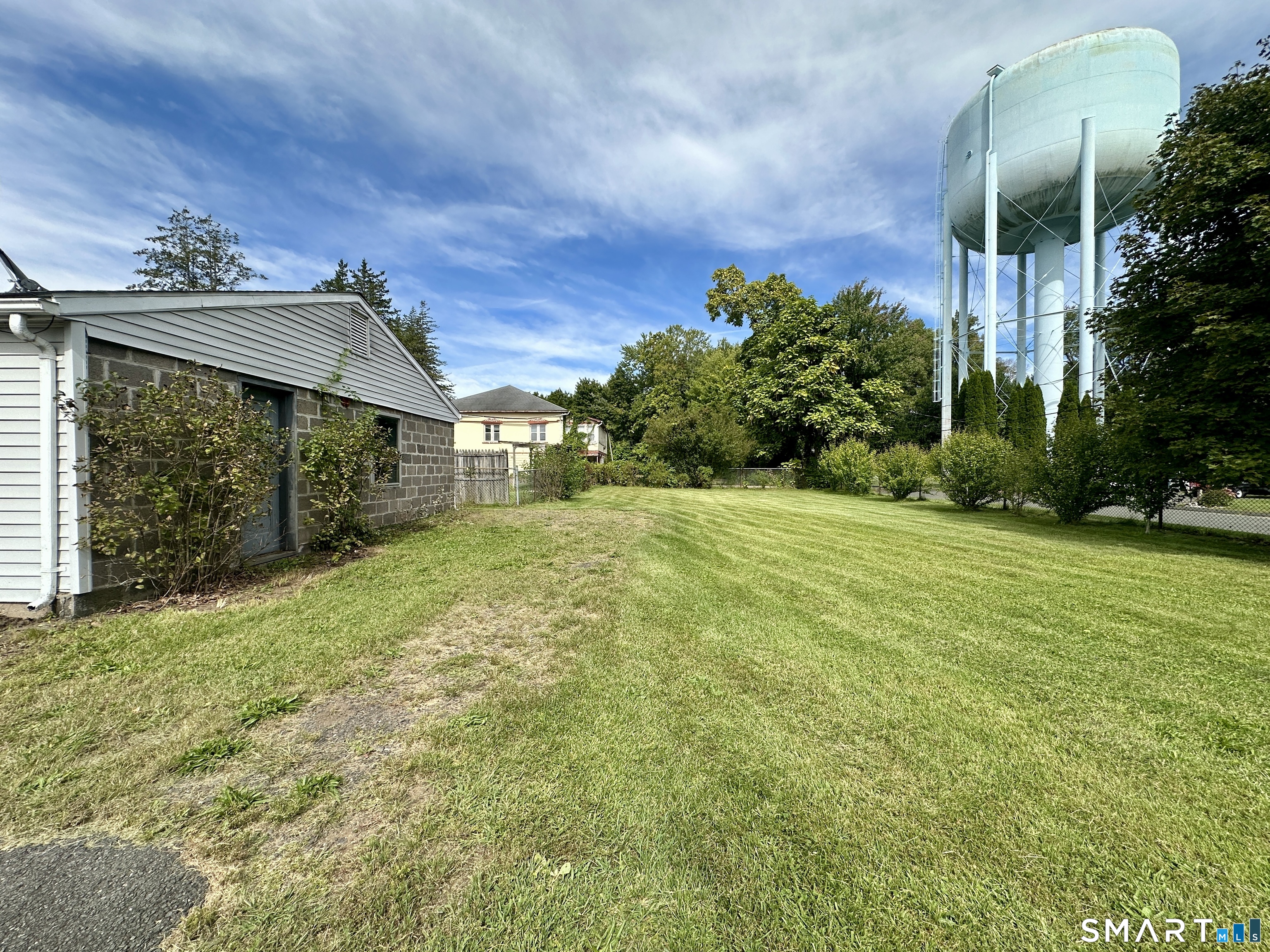 1 Edith Street Windsor Locks CT 06096