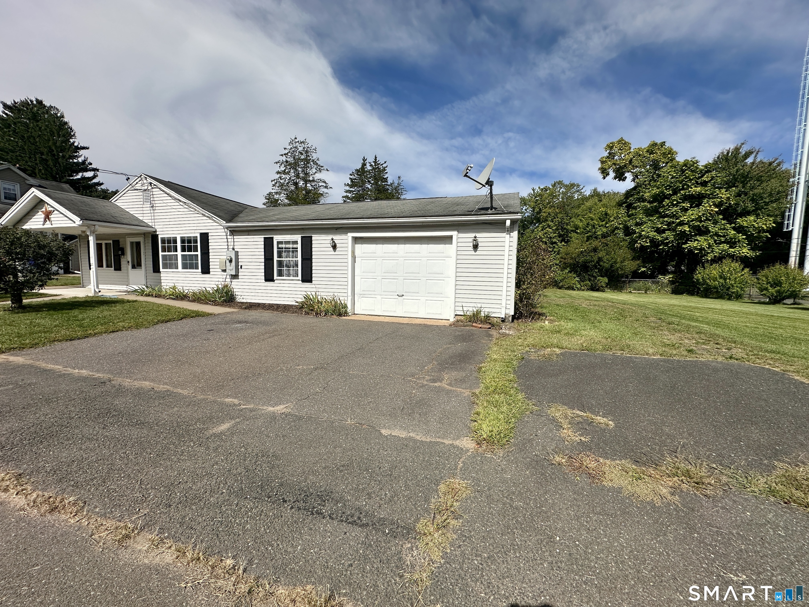 1 Edith Street Windsor Locks CT 06096