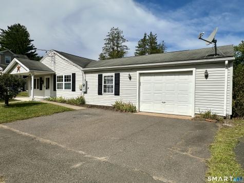 1 Edith Street Windsor Locks CT 06096