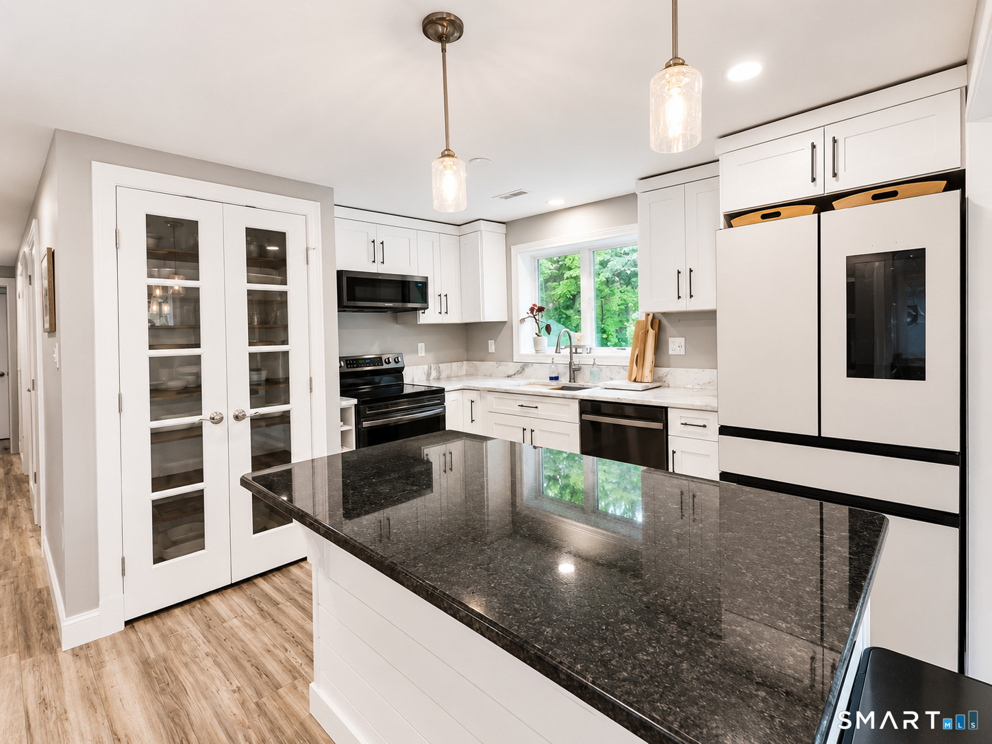 126 Rope Ferry Road Waterford CT 06385