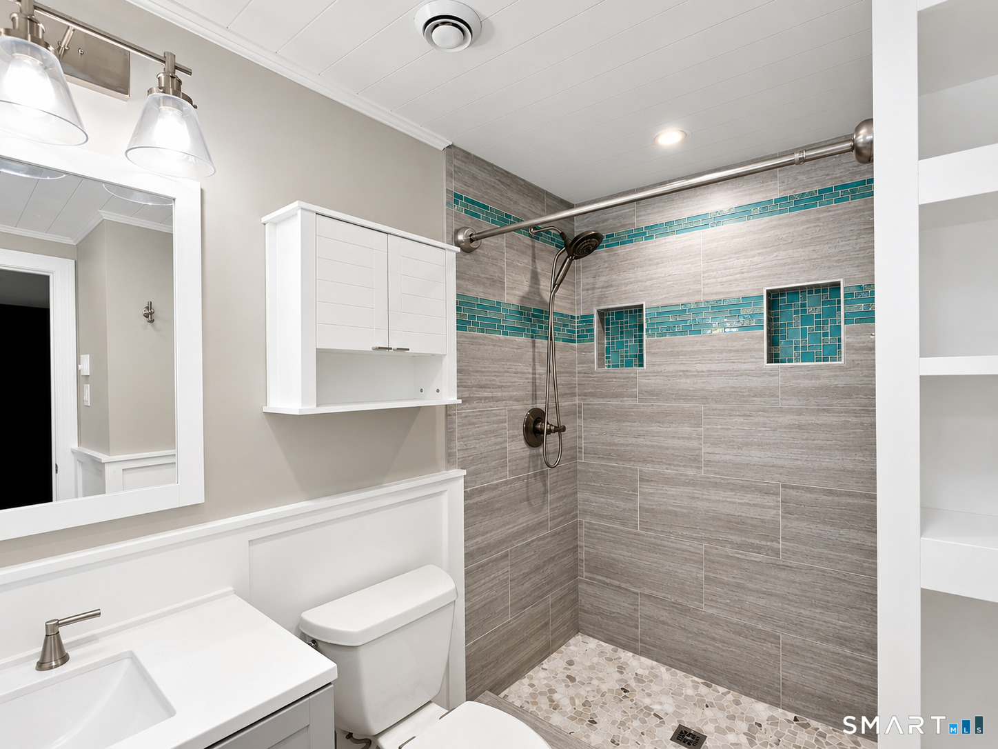 126 Rope Ferry Road Waterford CT 06385