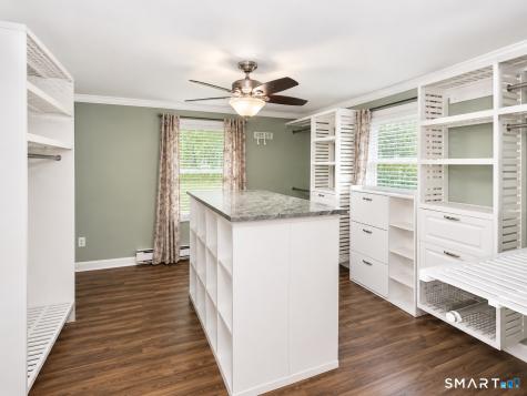 126 Rope Ferry Road Waterford CT 06385