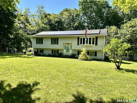 126 Rope Ferry Road Waterford CT 06385