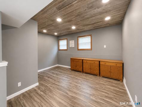126 Rope Ferry Road Waterford CT 06385