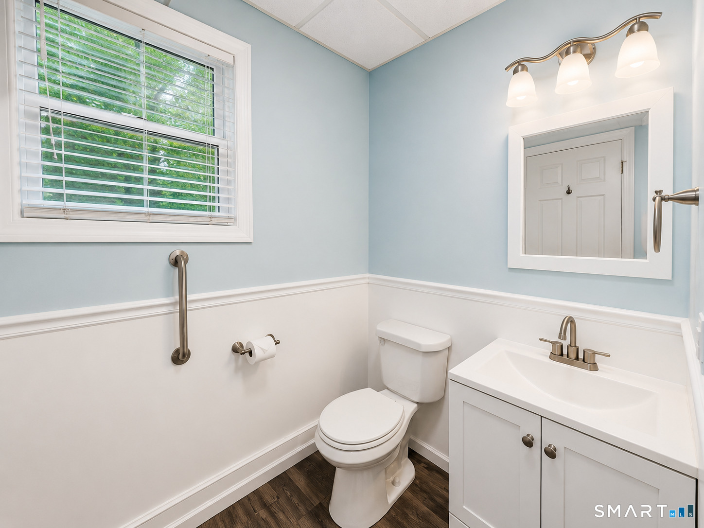 126 Rope Ferry Road Waterford CT 06385