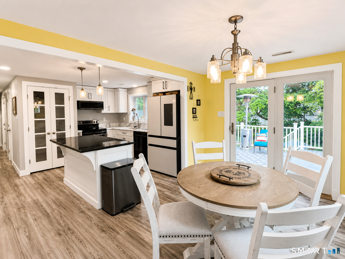 126 Rope Ferry Road Waterford CT 06385