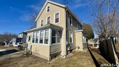 7 Quinebaug Road Norwich CT 06360