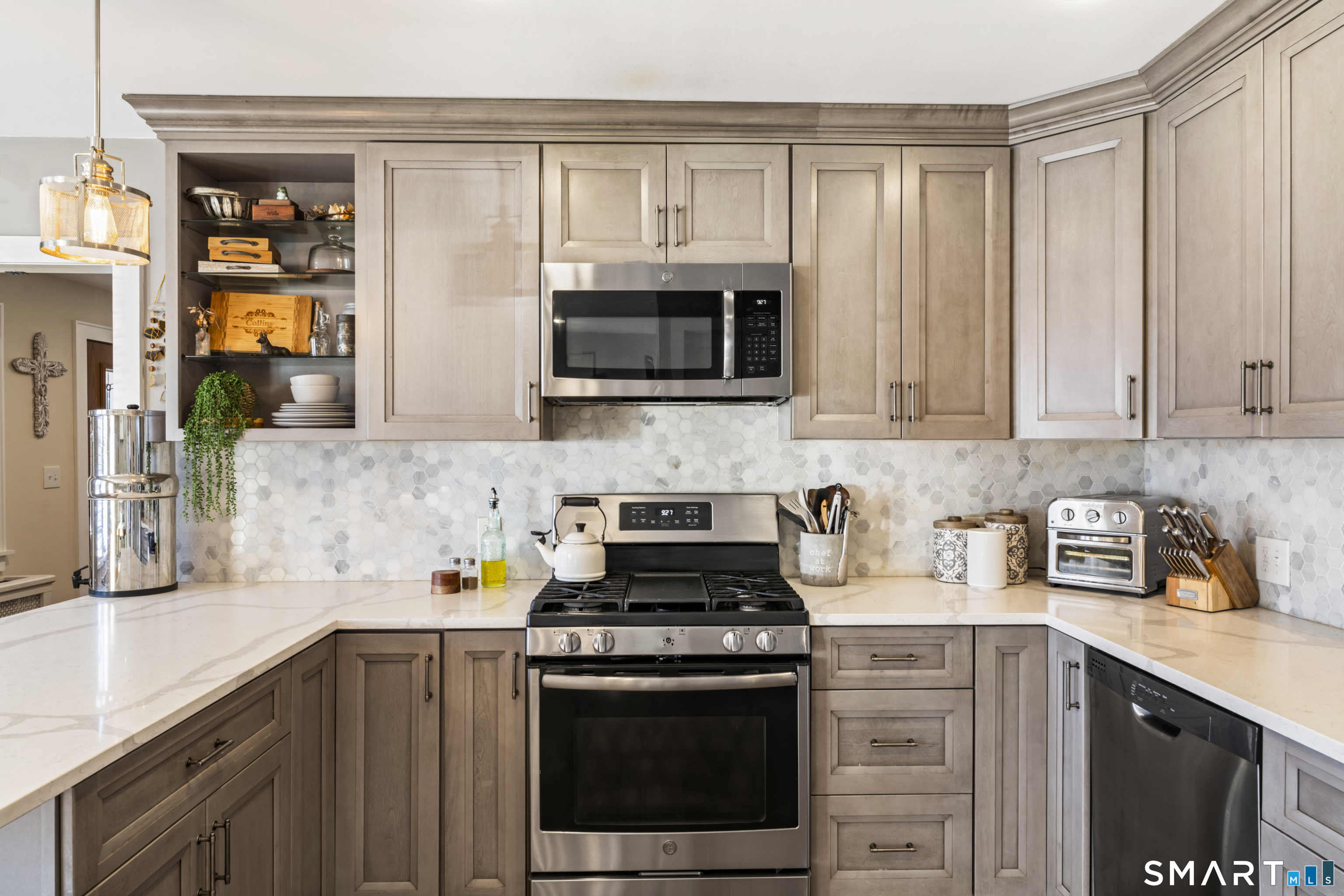 5 Hampton Road New Fairfield CT 06812