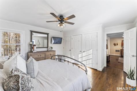 5 Hampton Road New Fairfield CT 06812