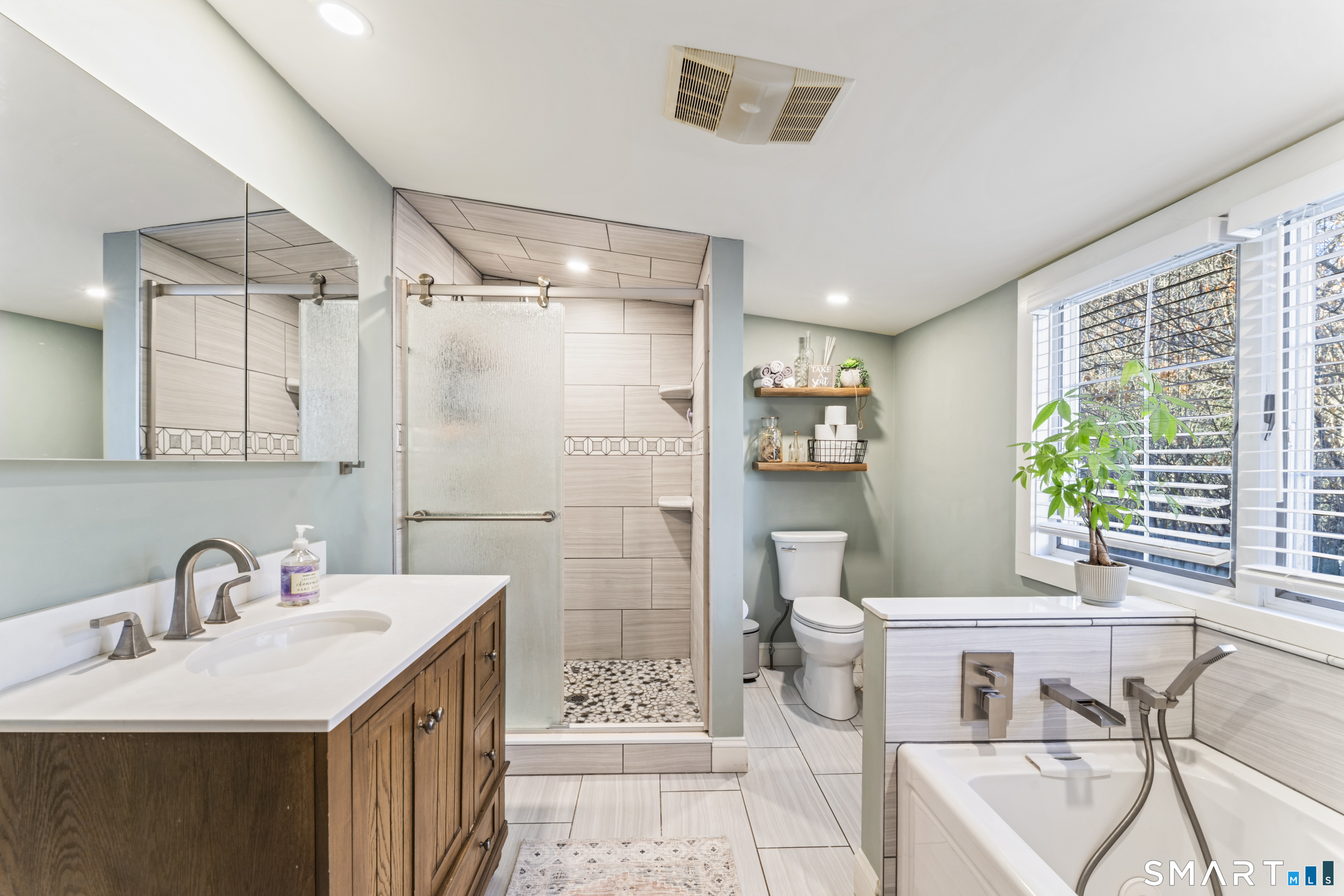 5 Hampton Road New Fairfield CT 06812