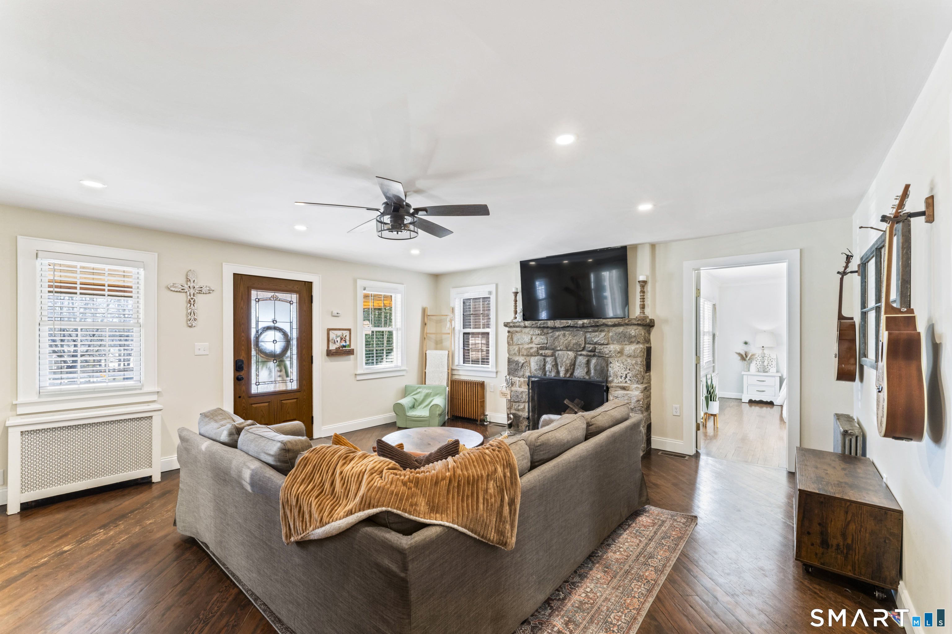 5 Hampton Road New Fairfield CT 06812