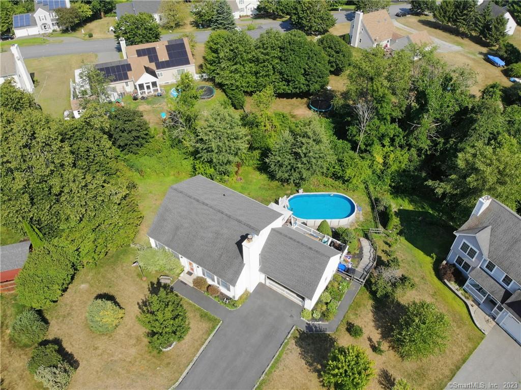 83 Chelsea Court Torrington CT 06790
