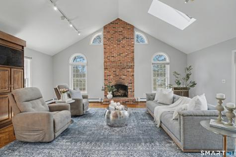 37 Lovers Lane Madison CT 06443