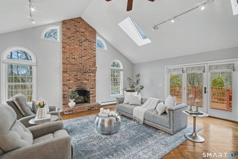 37 Lovers Lane Madison CT 06443