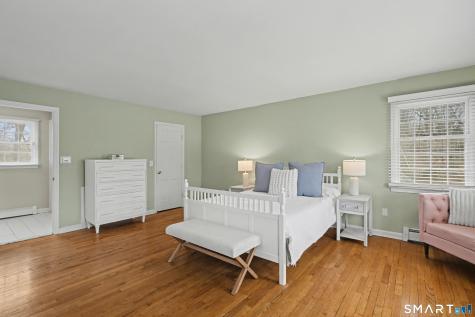 37 Lovers Lane Madison CT 06443