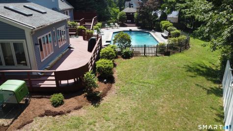 37 Lovers Lane Madison CT 06443