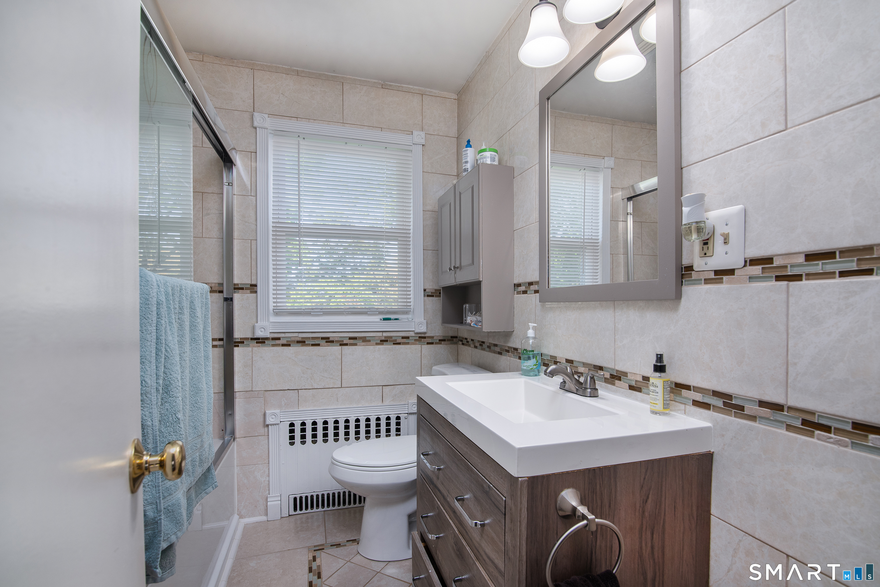 6 Over Street Waterbury CT 06708