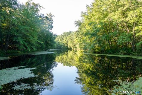 33 Little City Road Haddam CT 06441