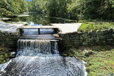 33 Little City Road Haddam CT 06441