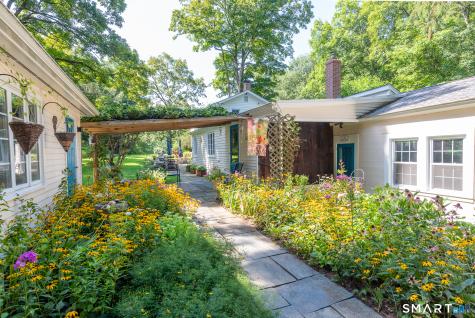 33 Little City Road Haddam CT 06441