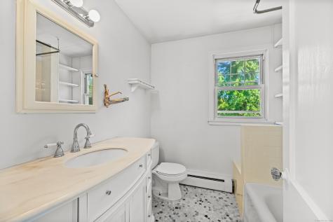 34 Lakeview Drive Norwalk CT 06850