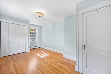 34 Lakeview Drive Norwalk CT 06850