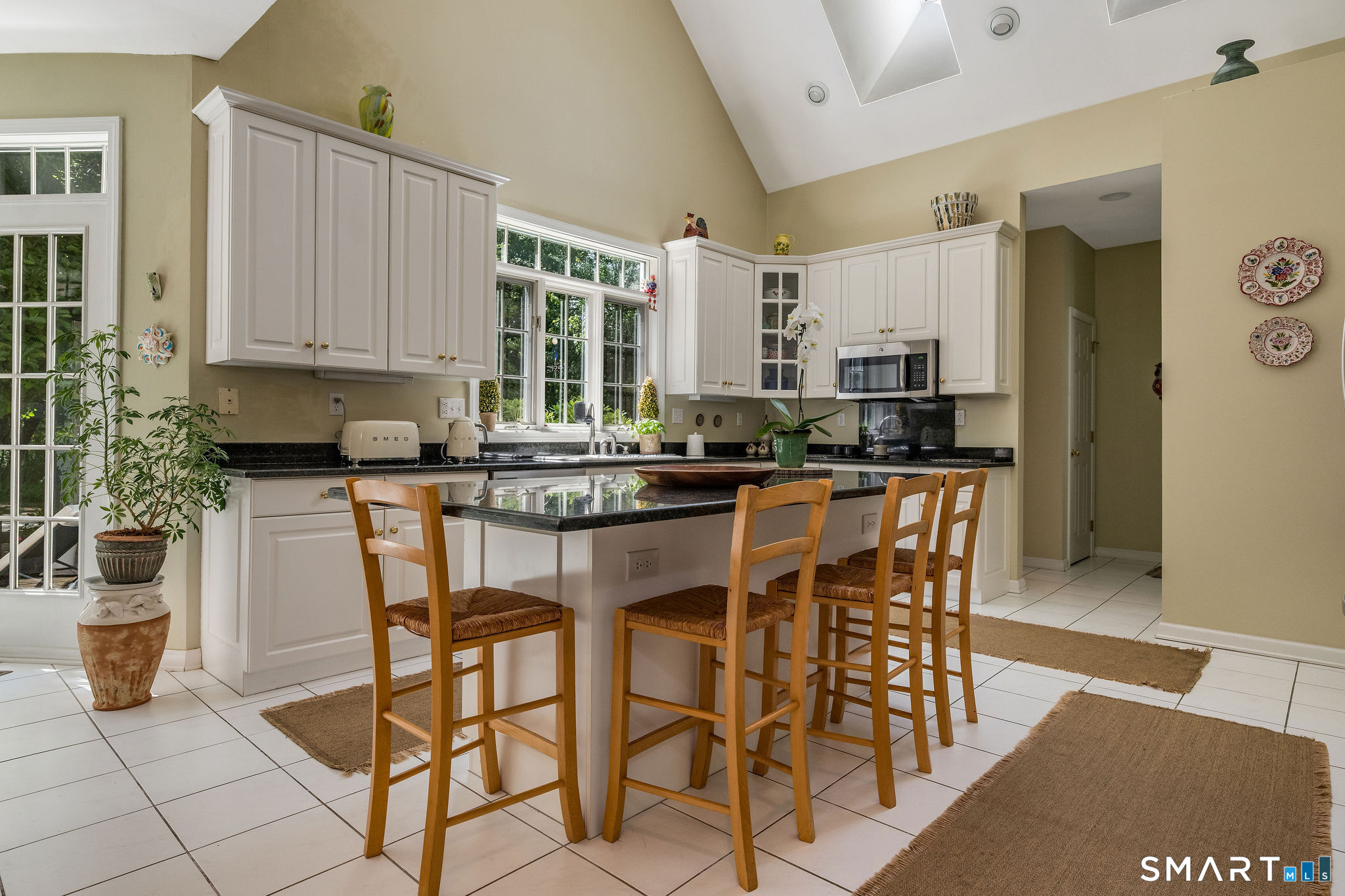 77 Silo Hill Madison CT 06443