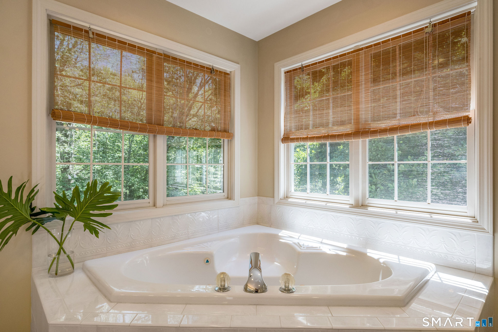 77 Silo Hill Madison CT 06443