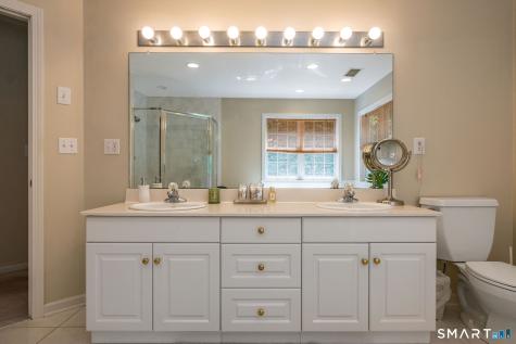 77 Silo Hill Madison CT 06443