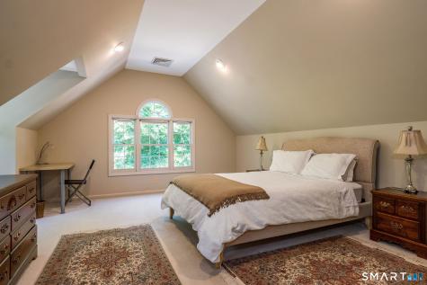 77 Silo Hill Madison CT 06443