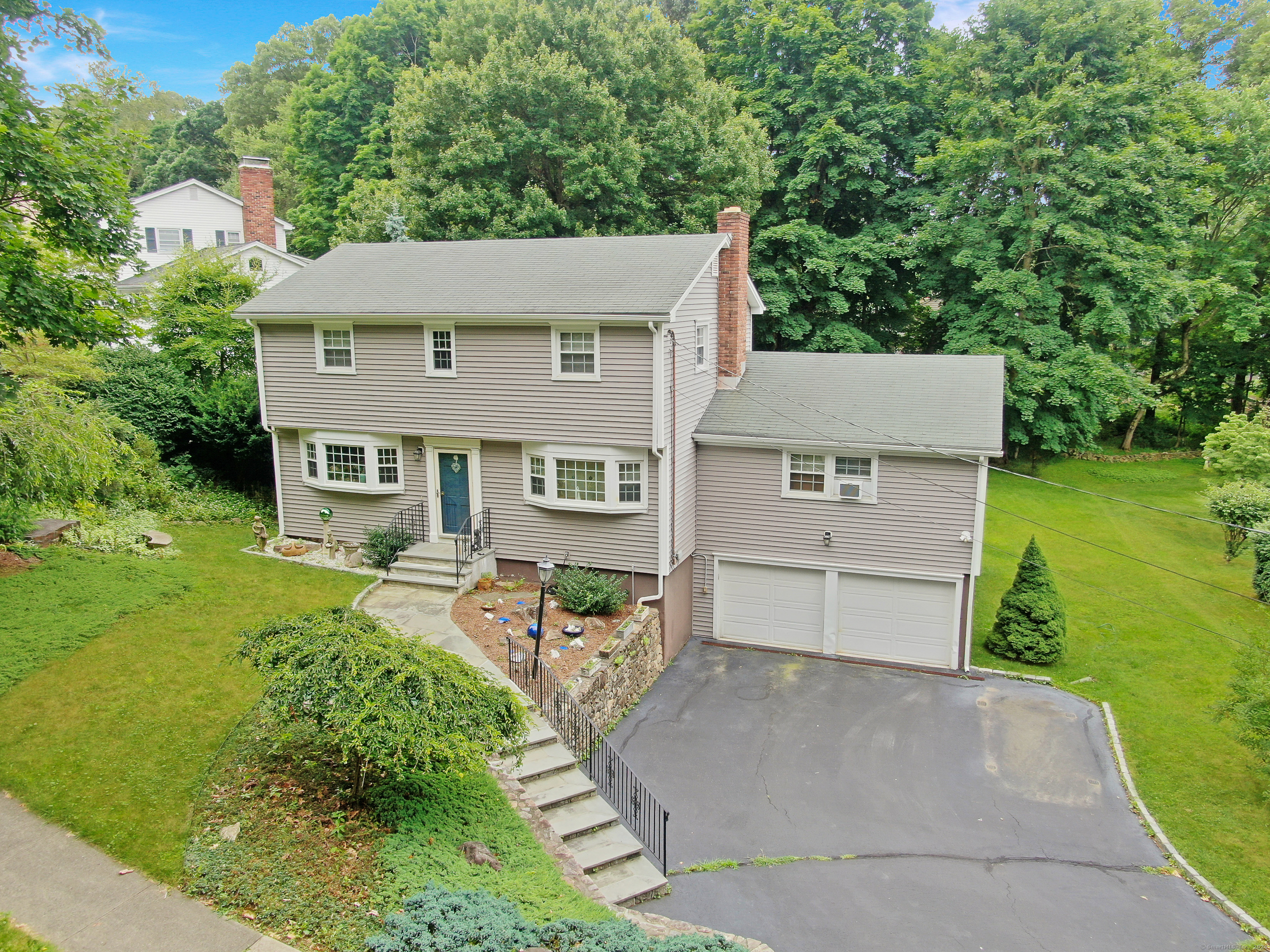 141 Carroll Road Fairfield CT 06824